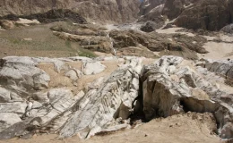 Hakkari’deki Cilo Dağları’ndaki Buzullar Küresel Isınma Nedeniyle Eriyor