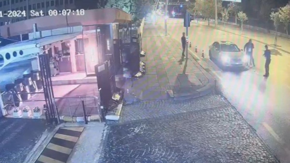 Ankara’da polis memuru Heimlich manevrası ile taksicinin hayatını kurtardı