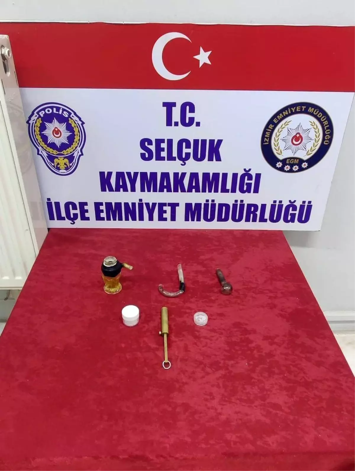 Selçuk’ta Uyuşturucu Operasyonu: 4 Gözaltı