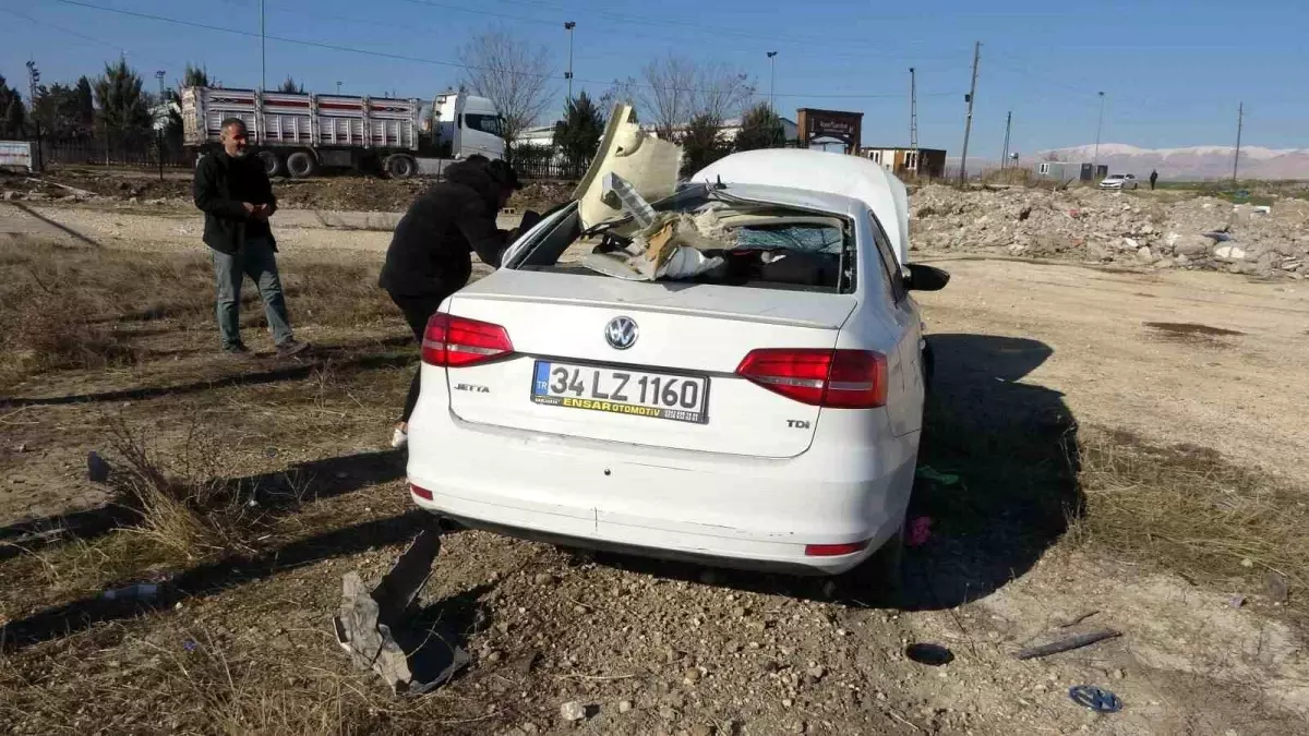 Adıyaman’da Tır ve Otomobil Çarpıştı: 1 Yaralı